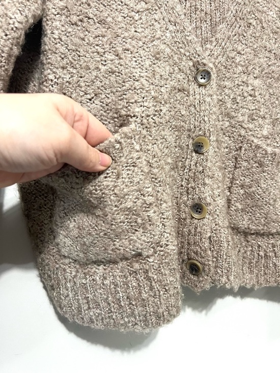 GAP Taupe Brown Cropped Knit Cardigan V-Neck Button Up Wool Blend Size Medium - Picture 7 of 11